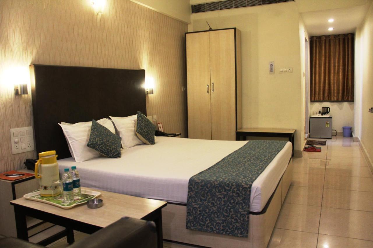 Hotel Vijay Shree Deluxe Patna  Exterior foto